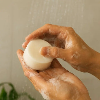 Varför naturliga produkter är årets hetaste julklapp — och varför Lyckåsen passar perfekt